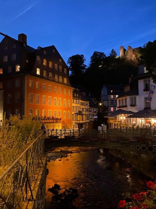 Hueftgold Schlafen & Wohnen Monschau Exterior foto